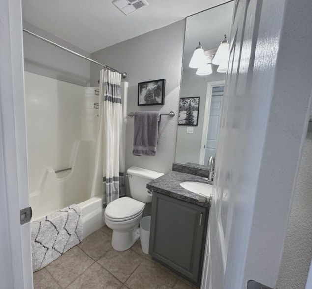 Building Photo - 4354 N 82nd St