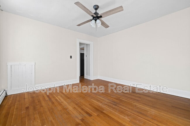 Building Photo - 95-97 Ashland St