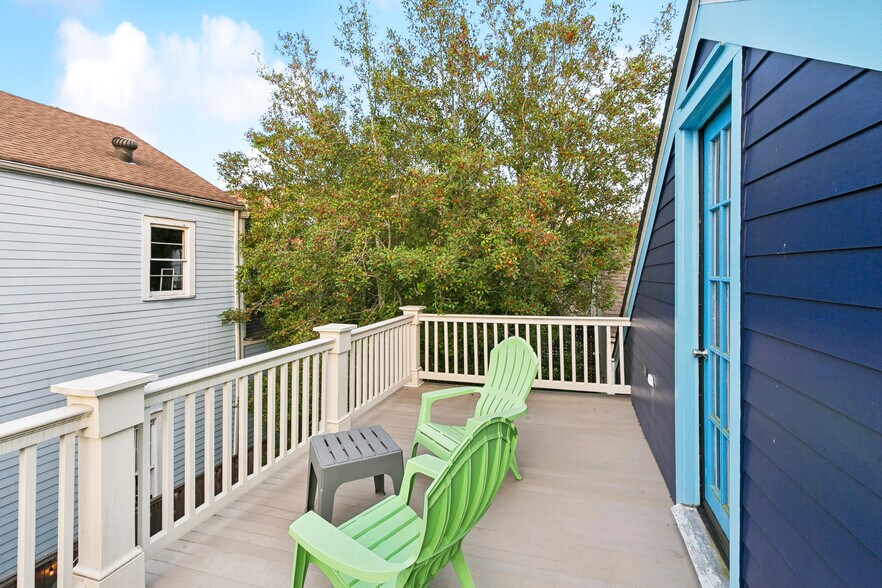 Building Photo - 2335 N Rampart St