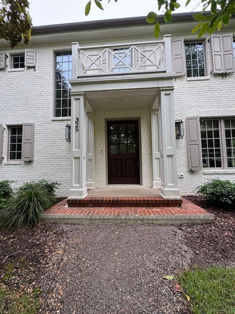 Building Photo - 325 Homestead Ln
