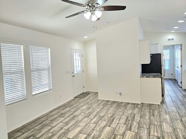 Building Photo - 8869 E Baseline Rd