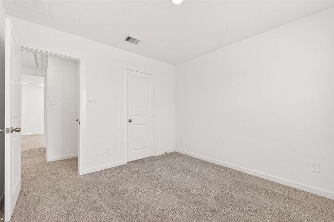 Building Photo - 3523 Adelie Ln