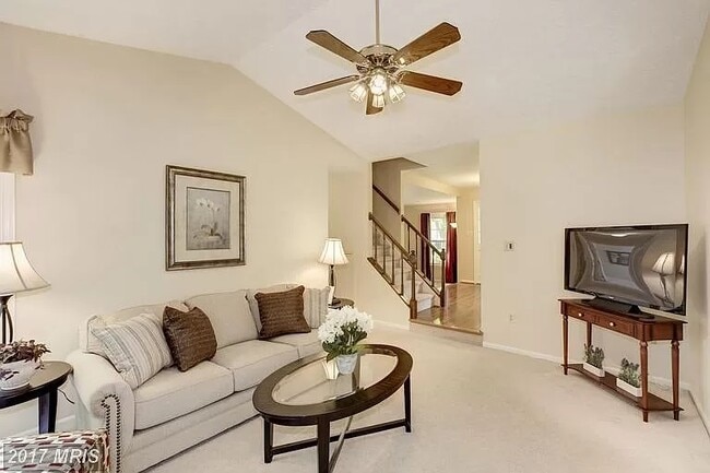 Building Photo - 9708 Rossetti Ct
