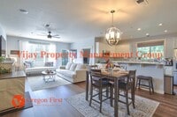 Building Photo - 825 NE Wheelock Pl