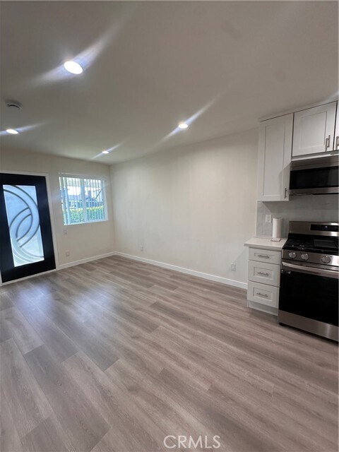 Building Photo - 19115 Ludlow St