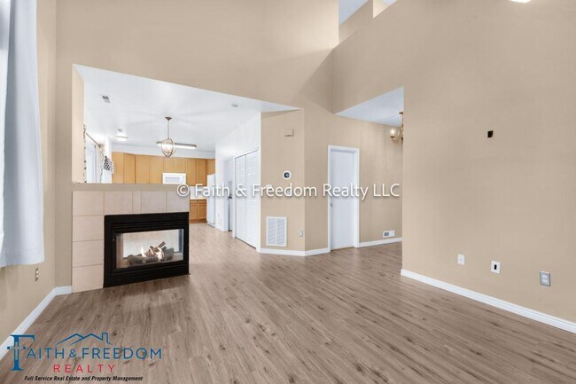 Building Photo - 5249 Mountain Air Cir