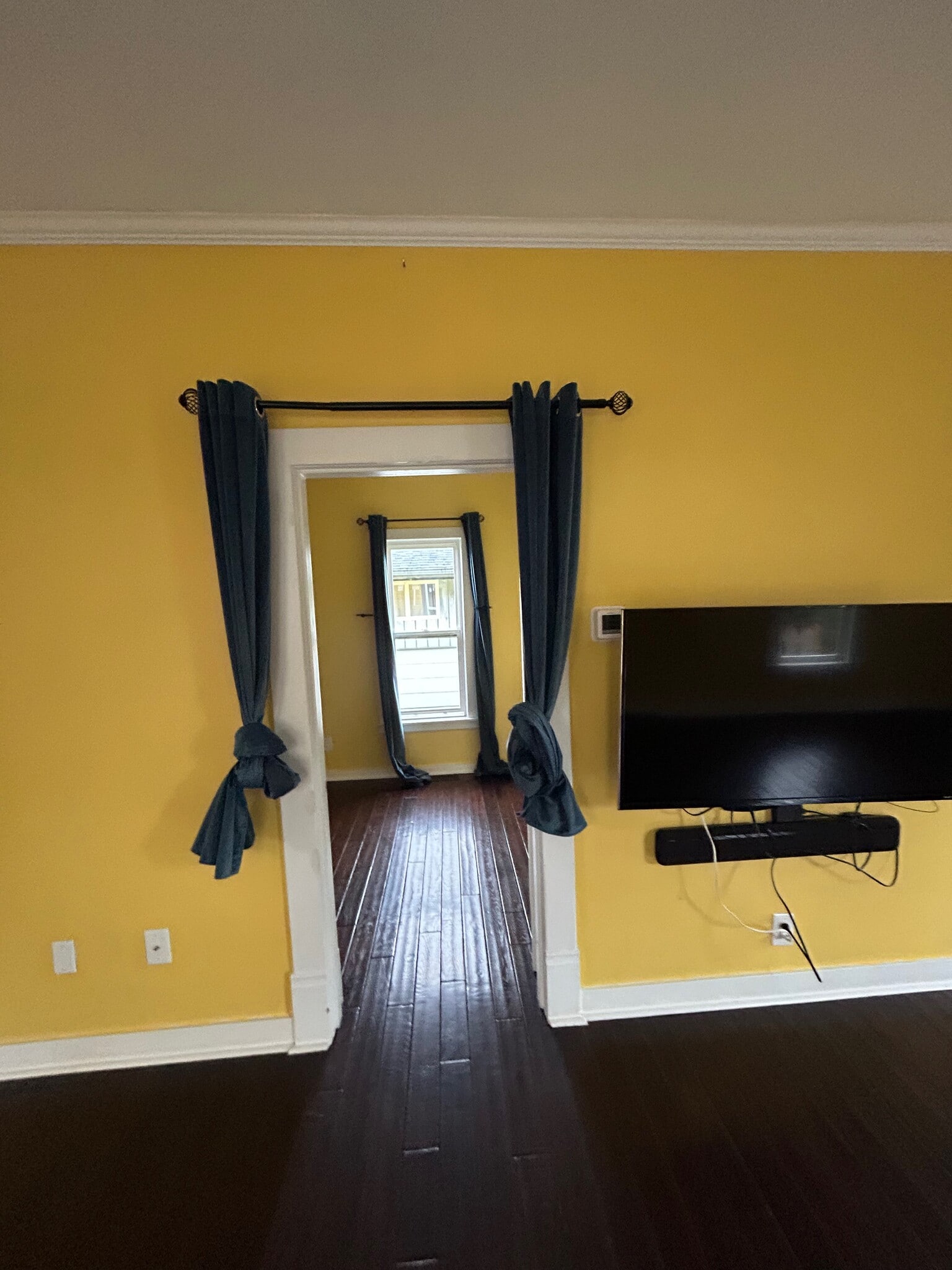 Building Photo - 512 Avenue C