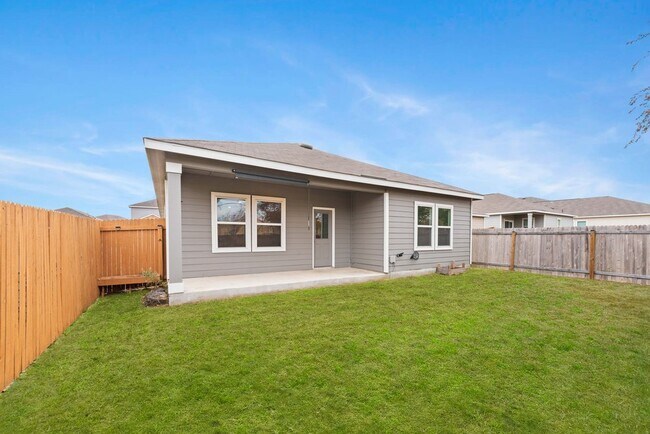 Building Photo - 6028 Pearl Mdw