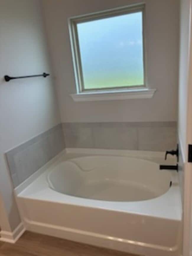 Building Photo - 5330 Helmsdale Ct