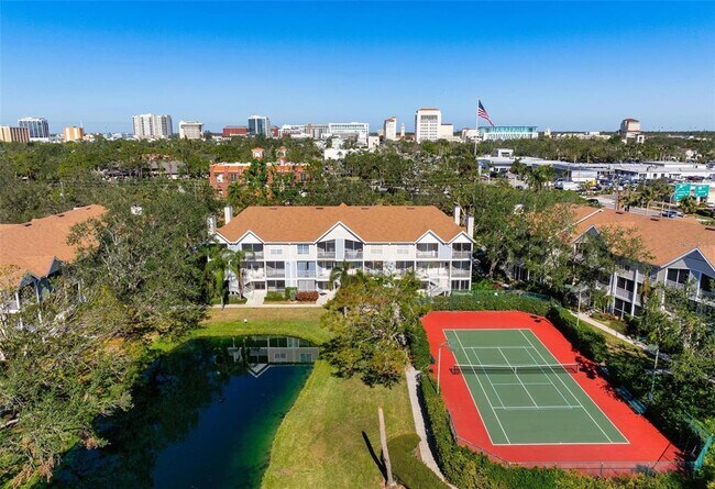Building Photo - 850 S Tamiami Trl