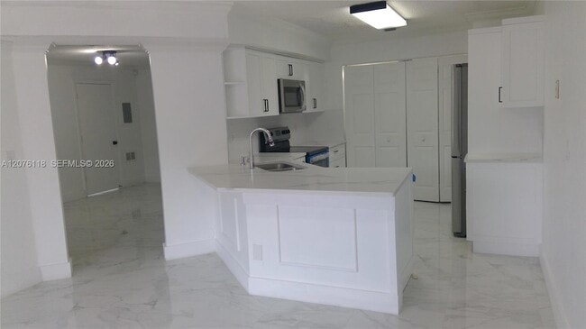 Building Photo - 12602 SW 54th St
