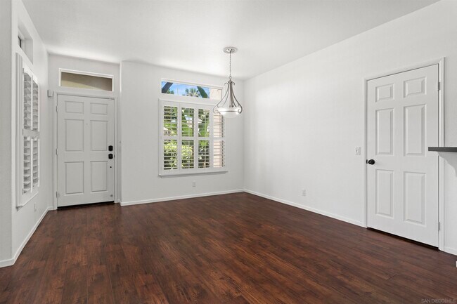 Building Photo - 12650 Springbrook Dr