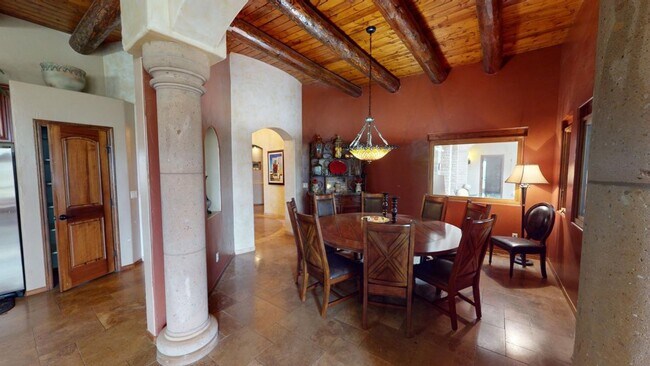 Building Photo - Furnished 5-Bedroom Home with Indoor Pool & Amenities