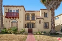 Building Photo - 8544 Saturn St