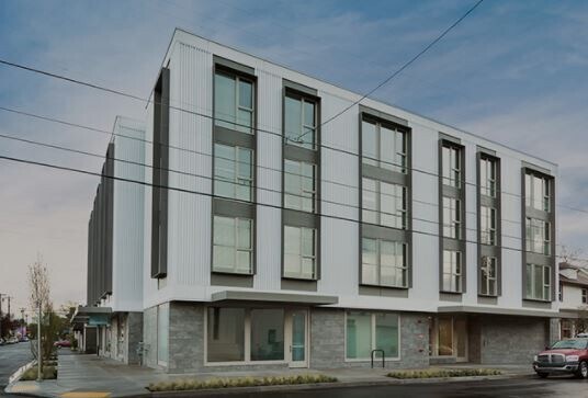 Building Photo - FREE RENT! Sellwood: Modern Light & Bright...