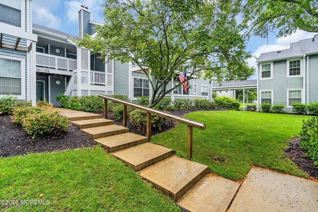 Building Photo - 366 Sequoia Ct