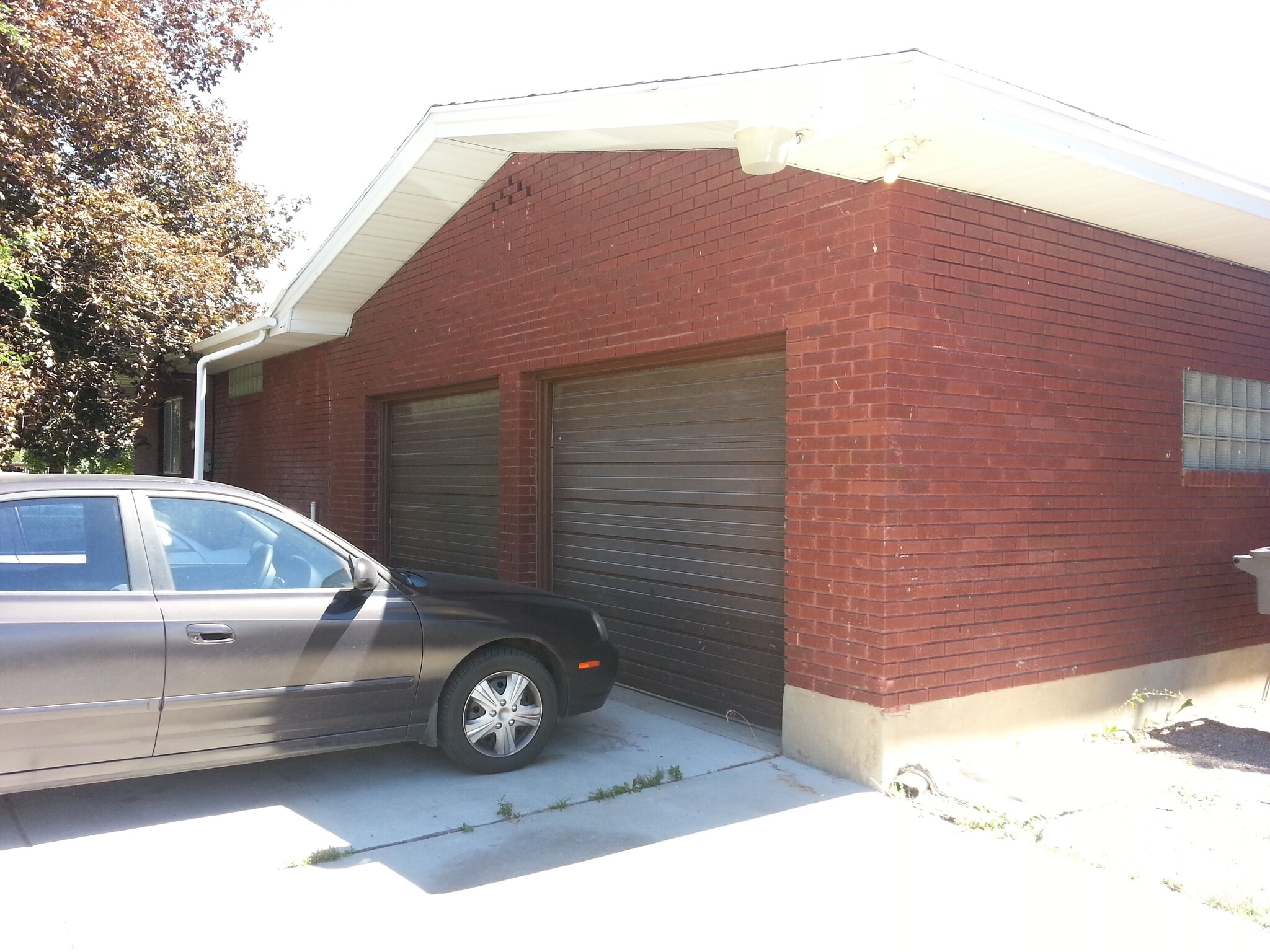 Building Photo - 399 N 100 E