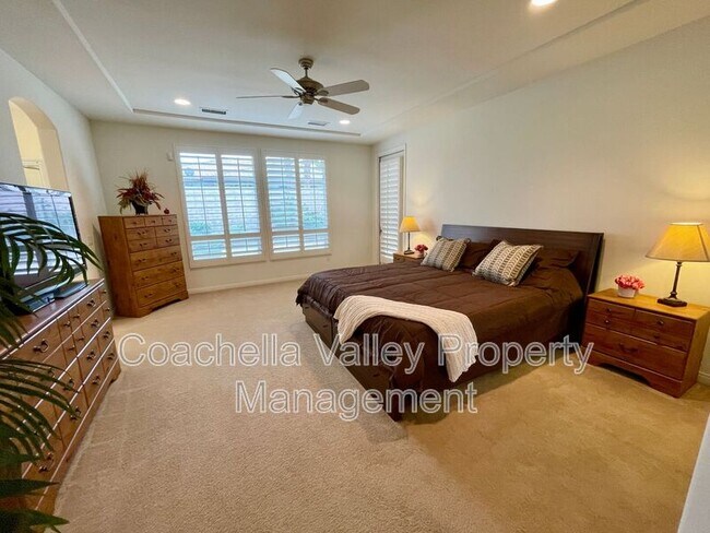 Building Photo - 168 Via Martelli