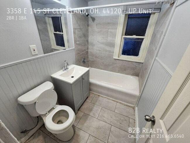 Building Photo - 3358 E 145th St