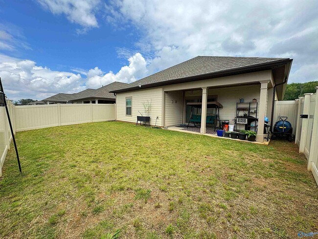 Building Photo - 11073 Wayland Rdg Dr