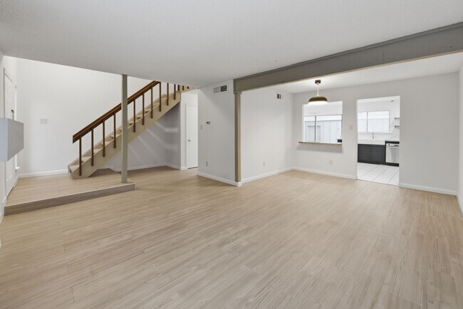Building Photo - 12027 Willow Trail