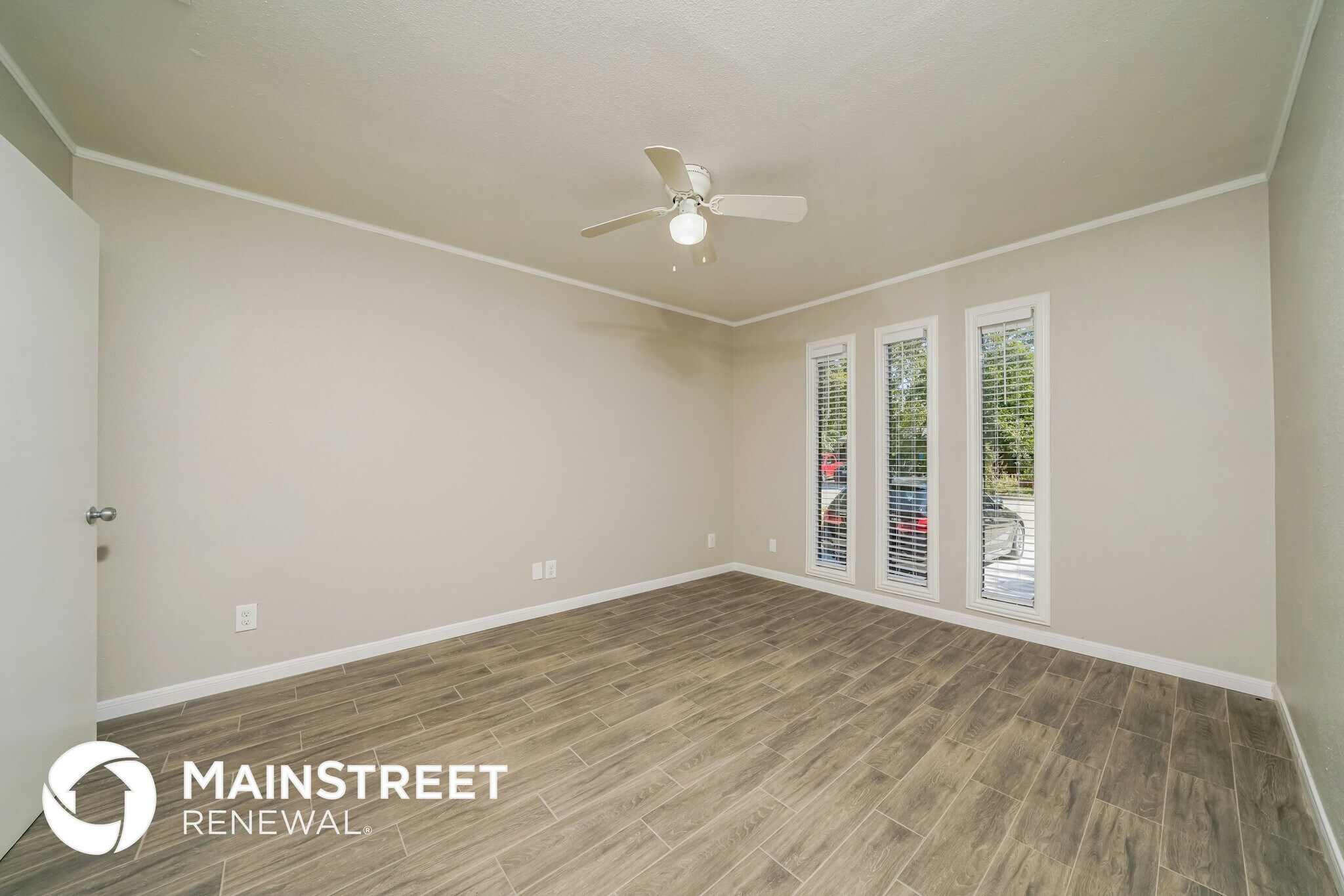 Building Photo - 2937 Larry Dr