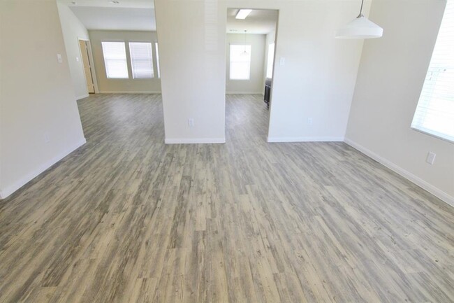 Building Photo - 21 Catalina Ct