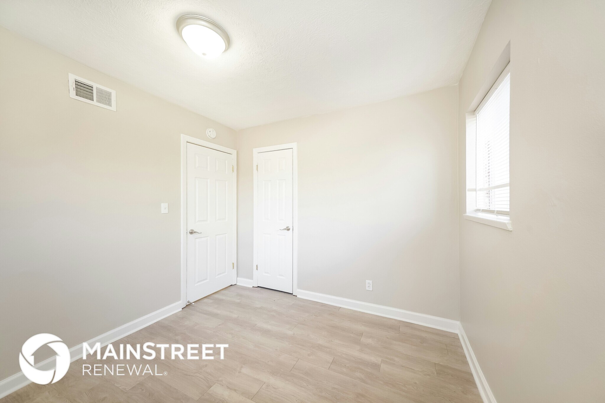 Building Photo - 4723 Granada Dr