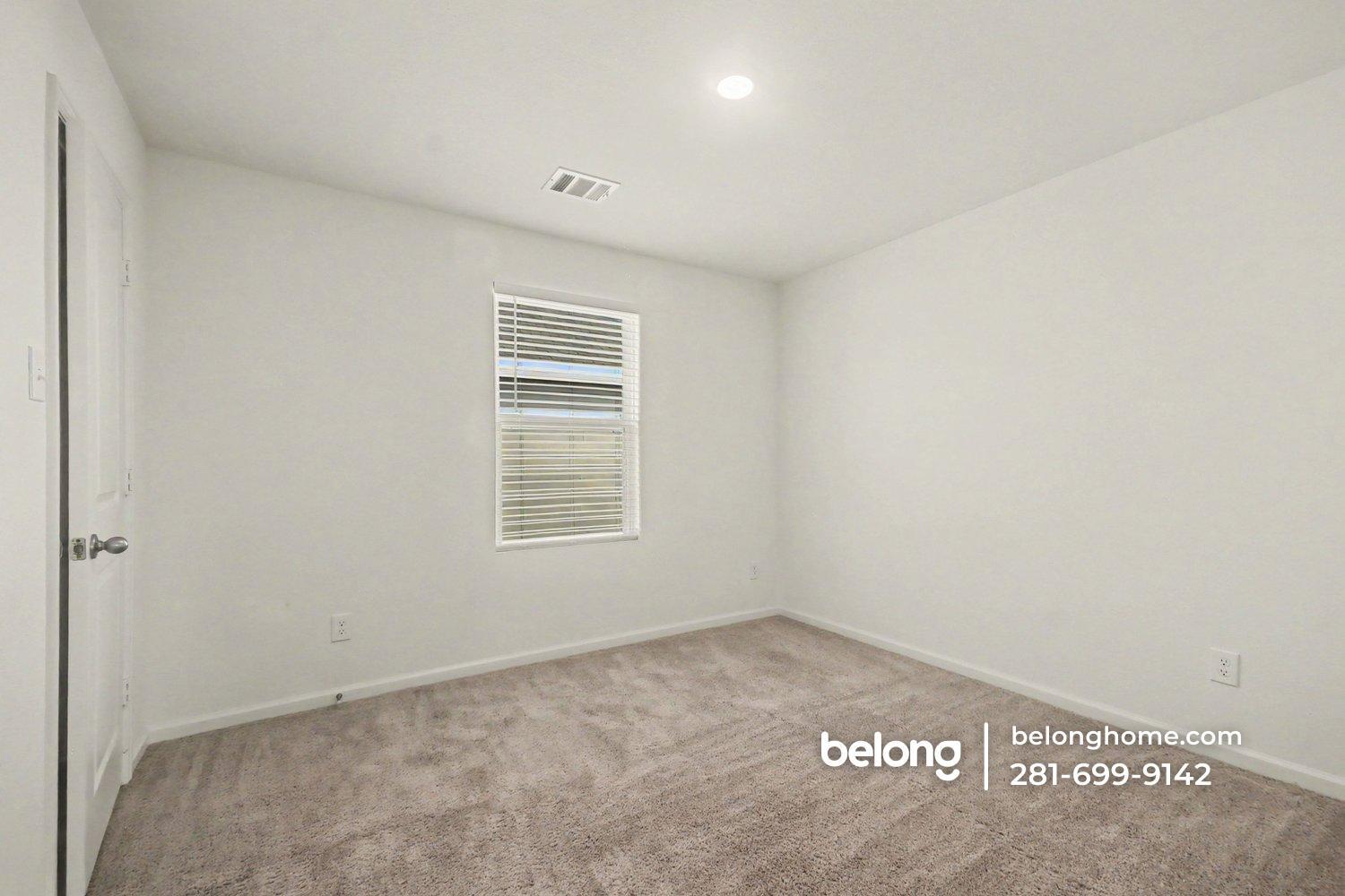 Building Photo - 10007 Yellow Bell Dr