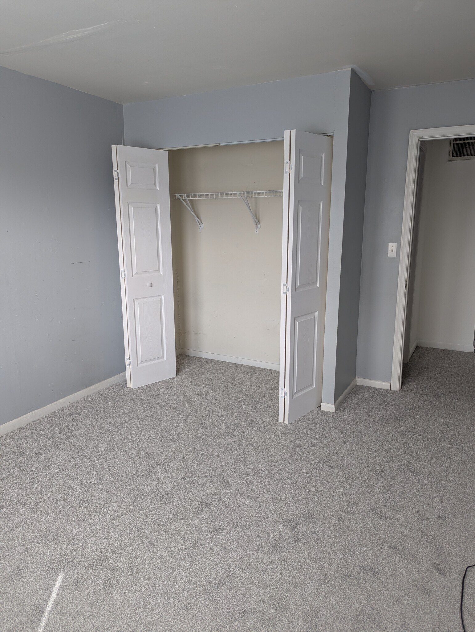 Building Photo - 3064 Comte Ct