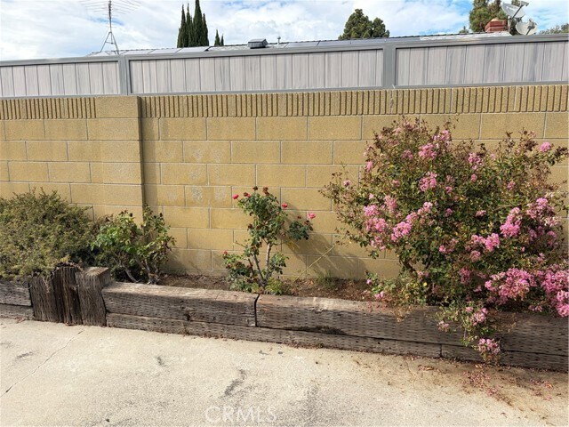 Building Photo - 13169 Hedda Dr