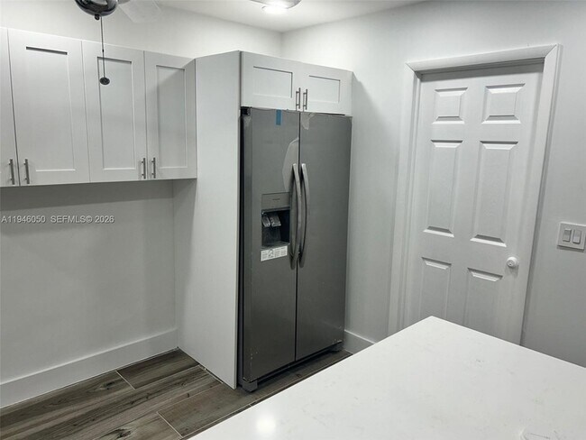 Building Photo - 261 NW 49th St