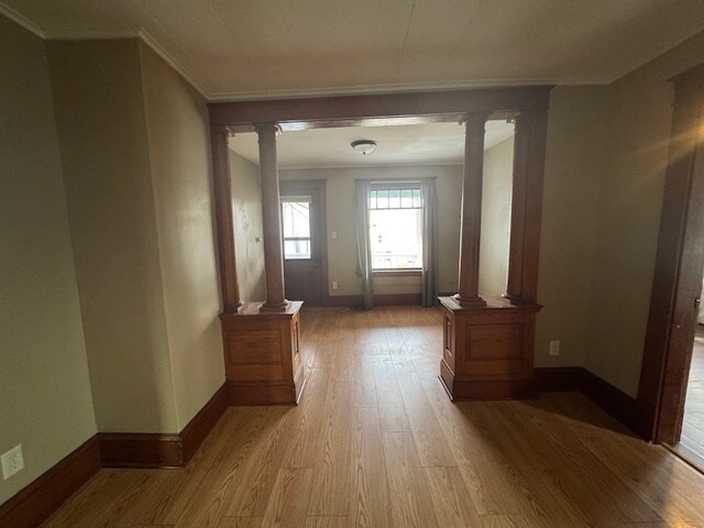 Living Rm 2 - 3 Howard St