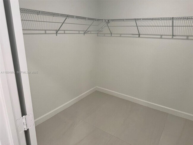 Building Photo - 27034 SW 132 Ct Rd