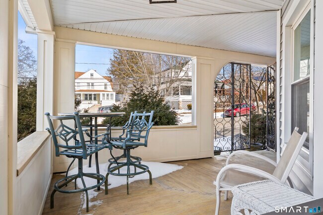 Building Photo - 94 Neptune Ave