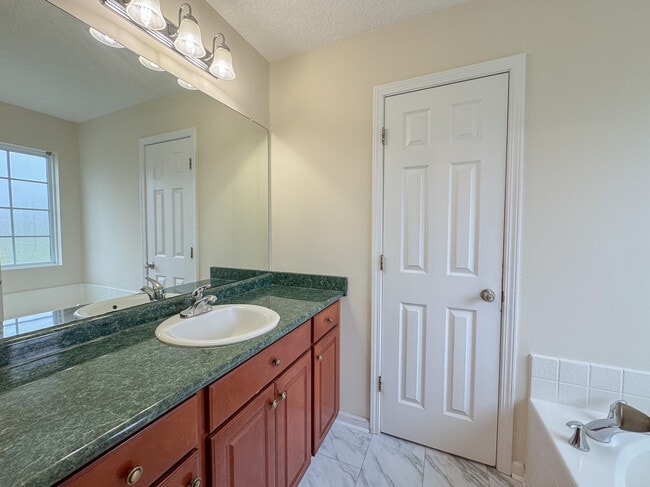 Building Photo - 5021 Scotch Pine Ave