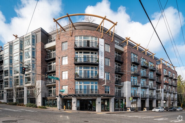 Building Photo - Lawrence Lofts