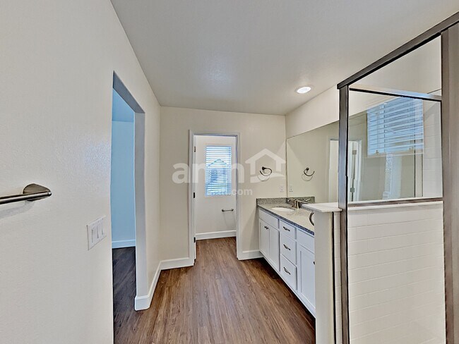 Building Photo - 4473 Crestone Peak St