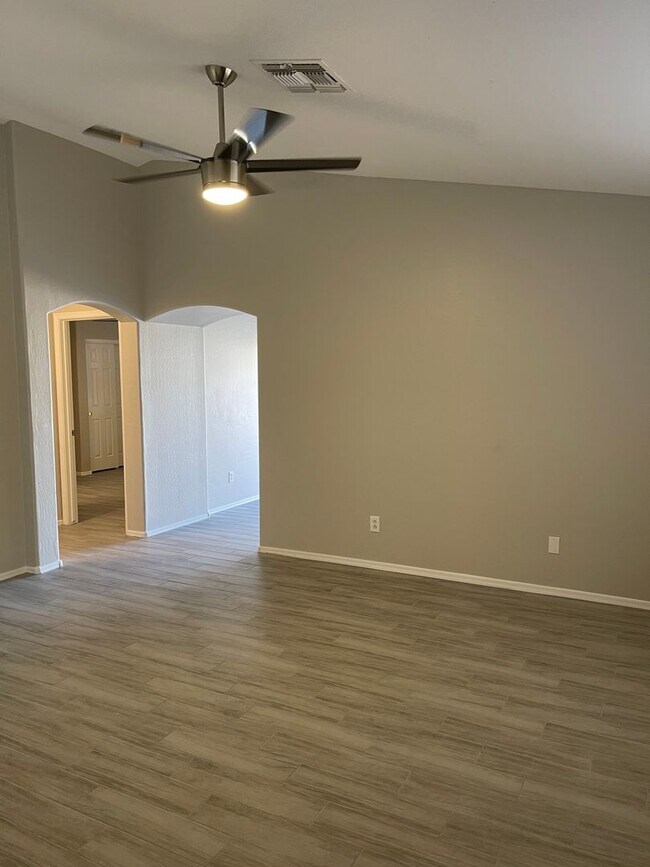 Building Photo - READY TO VIEW NOW! Gorgeous Remodeled Home in El Mirage