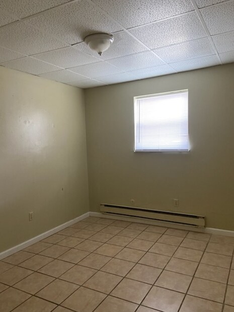 Building Photo - 381 Corisande Hill Rd