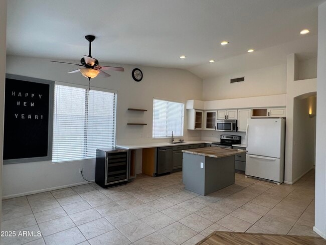 Building Photo - 4484 E Redfield Ct