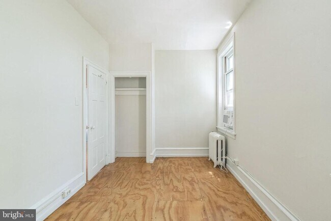Building Photo - 2117 Spruce St