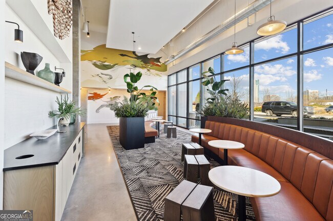 Building Photo - 2945 Cumberland Mall