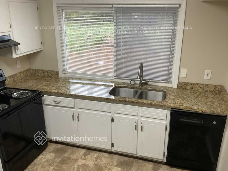 Building Photo - 5197 Falconwood Ct NW