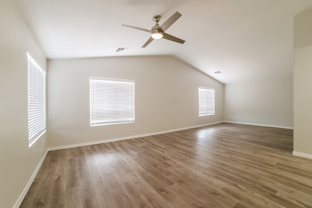 Building Photo - 6815 N 129th Dr