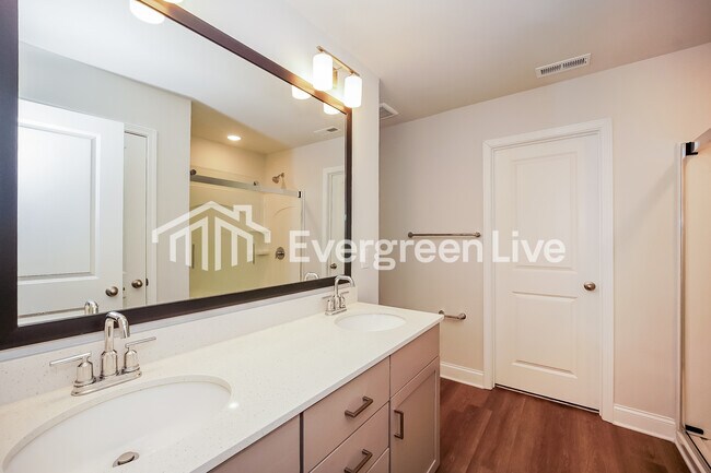 Building Photo - 8327 Bearling Wy