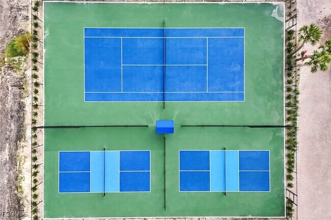 Building Photo - 2445 W Gulf Dr