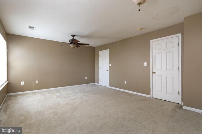 Building Photo - 8611 Ellesmere Way
