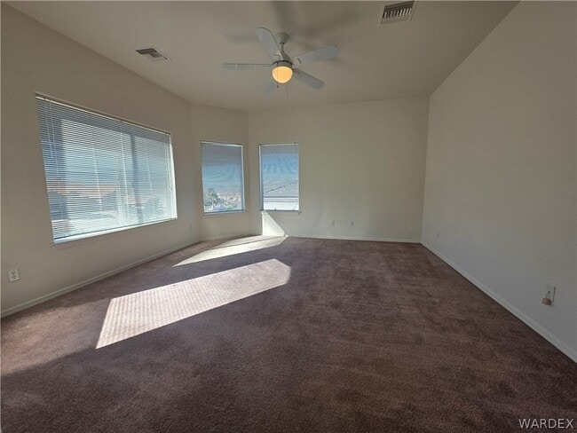 Building Photo - 3477 Sunlamp Dr