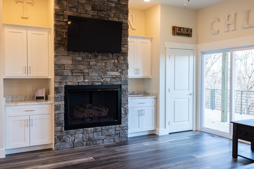 Building Photo - 161 Emalyn Ct